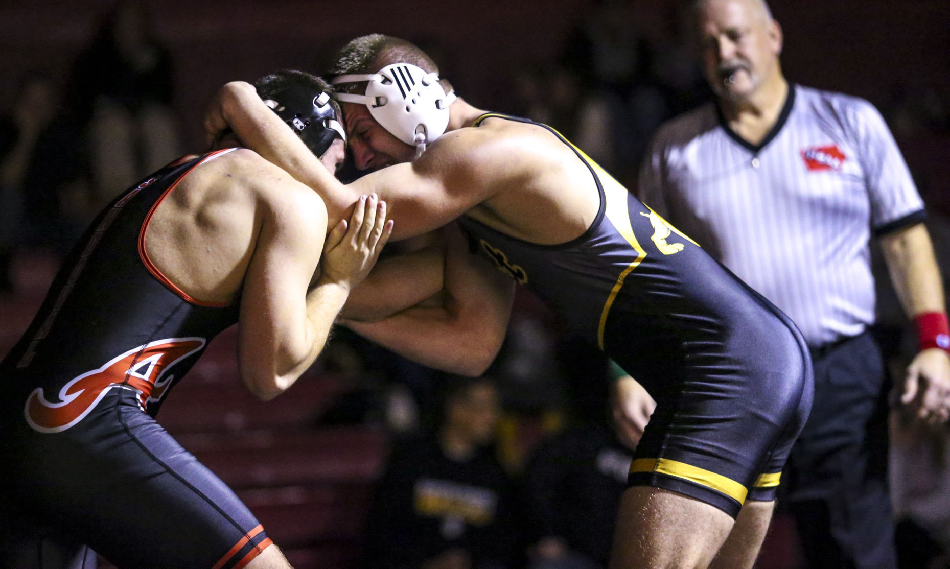 012418-BETTENDORF-ASSUMPTION-WRESTLING-009